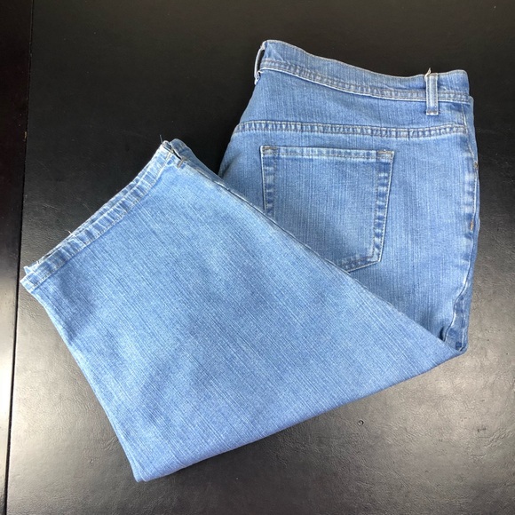 gloria vanderbilt jeans price drop plus size capris poshmark gloria vanderbilt capris plus size